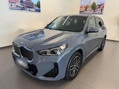 Gebraucht BMW iX1 M Sport 230 kW (313 PS) 2024 Grau SUV