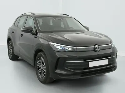 Gebraucht VW Tiguan Life 150 PS (110 kW) 2025 Noir ebene SUV