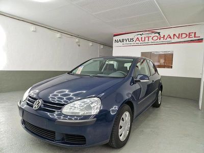 Usata VW Golf Trendline 105 CV (77 kW) 2004 Blu Coupé