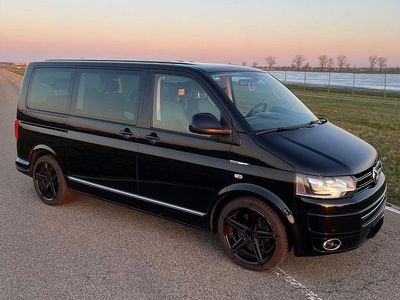 Usata VW T5 Highline 179 CV (131 kW) 2013 Nero Furgone