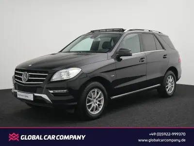 Gebraucht Mercedes ML350 258 PS (189 kW) 2012 Obsidianschwarz  metalliclack SUV