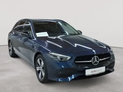 Gebraucht Mercedes C180 Avantgarde 170 PS (125 kW) 2023 Sodalithblau metallic Kombi