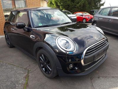 Second-hand Mini ONE Chili 102 CP (75 kW) 2020 Negru Hatchback