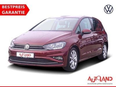 Rot Gebraucht 2018 VW Golf Sportsvan Comfortline Van / Kleinbus | 18.950 € (Teuer)