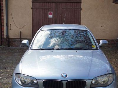 Używany BMW 116 116 KM (85 kW) 2011 Niebieski Hatchback