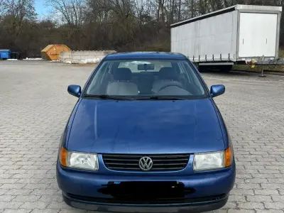 Gebraucht VW Polo 60 PS (44 kW) 1997 Blau Kleinwagen