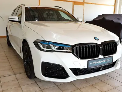 Gebraucht BMW 530 M Sport 286 PS (210 kW) 2023 Weiß Kombi