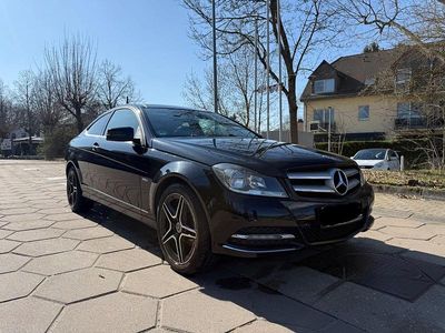 Gebraucht Mercedes C180 AMG 156 PS (114 kW) 2012 Schwarz Coupé