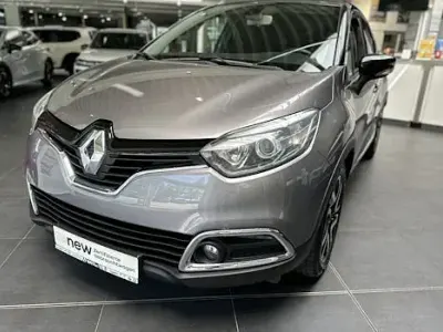 Gebraucht Renault Captur Luxe 120 PS (88 kW) 2015 Grau SUV