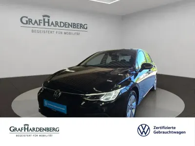 Gebraucht VW Golf VIII Life 150 PS (110 kW) 2022 Schwarz Limousine