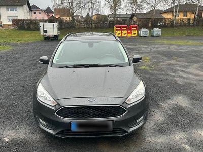 Gebraucht Ford Focus Business Edition 150 PS (110 kW) 2015 Grau Kombi