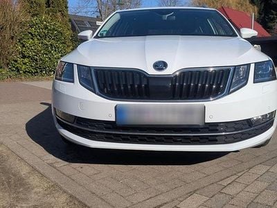Usata Skoda Octavia 150 CV (110 kW) 2018 Bianco Station wagon