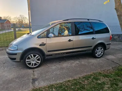 Occasion VW Sharan Trendline 140 ch (102 kW) 2006 Jaune Monospace