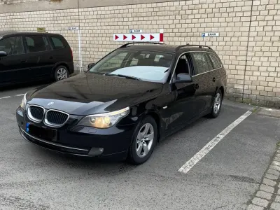 Gebraucht BMW 520 163 PS (119 kW) 2010 Schwarz Kombi
