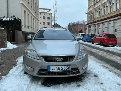 Gebraucht Ford Mondeo 140 PS (102 kW) 2007 Silber Limousine