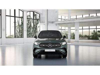 Gebraucht Mercedes GLC300 AMG 258 PS (189 kW) 2024 Silber Coupé