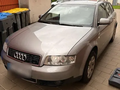 Gebraucht Audi A4 131 PS (96 kW) 2002 Silber Kombi