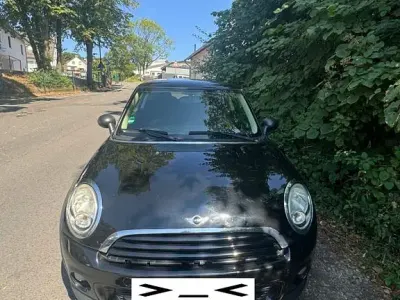 Gebraucht Mini ONE 75 PS (55 kW) 2010 Schwarz Kleinwagen