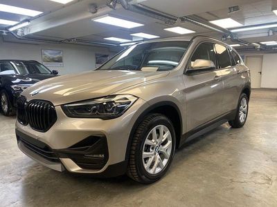 Gebraucht BMW X1 Sport Line 150 PS (110 kW) 2022 Silber SUV