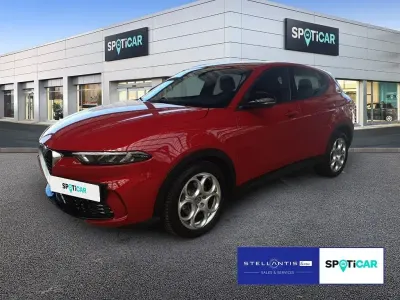 Gebraucht Alfa Romeo Tonale Super 131 PS (96 kW) 2024 Rot SUV