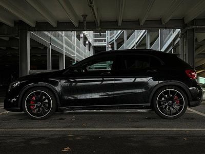 Second-hand Mercedes GLA45 AMG AMG 381 CP (280 kW) 2018 Negru SUV