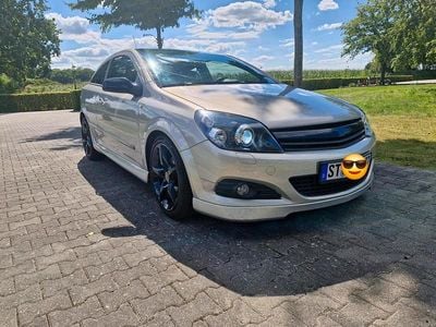 Opel Astra GTC