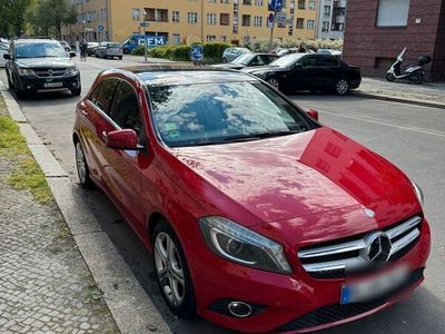 gebraucht Mercedes A180  BenzSport Edition NAVI ‚ SHZ