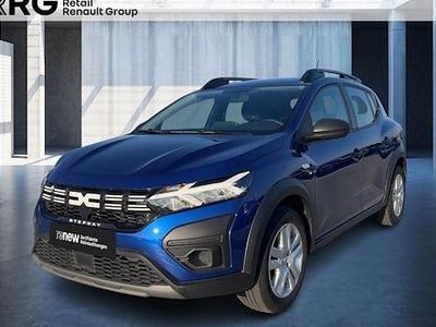 Usata Dacia Sandero Essentiel 122 CV (89 kW) 2024 Blu Berlina