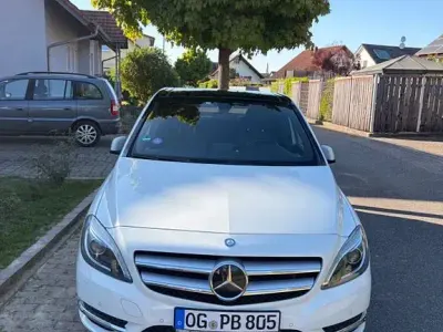 Occasion Mercedes B200 156 ch (114 kW) 2012 Blanc Monospace