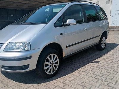 VW Sharan