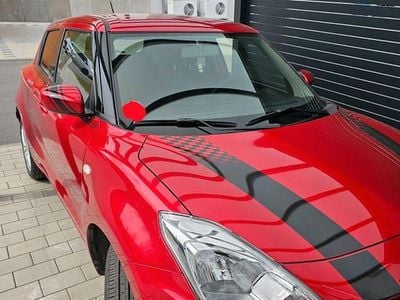 Second-hand Suzuki Swift Comfort 90 CP (66 kW) 2019 Roșu Hatchback