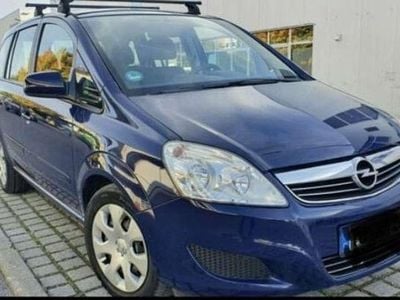 Gebraucht Opel Zafira Edition 116 PS (85 kW) 2010 Blau Van / Kleinbus