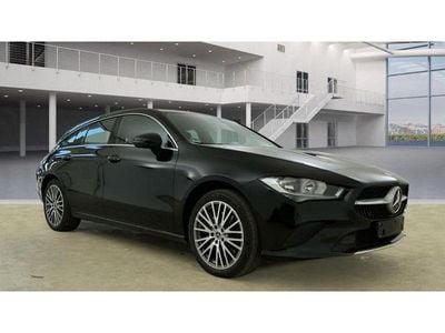 Gebraucht Mercedes CLA250e Shooting Brake 218 PS (160 kW) 2021 Schwarz Kombi