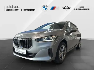 Używany BMW 220 Active Tourer Efficient Dynamics 156 KM (114 kW) 2025 Szary Minivan