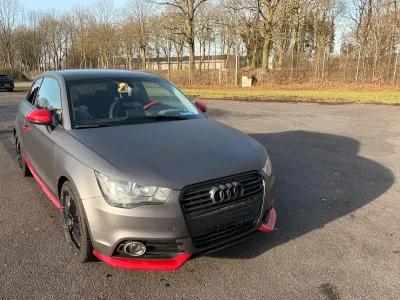 Gebraucht Audi A1 122 PS (89 kW) 2011 Grau Kleinwagen