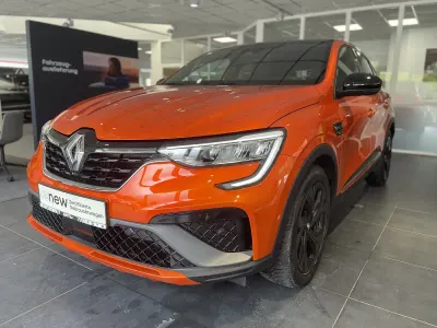 Gebraucht Dacia Jogger Extreme 110 PS (80 kW) 2023 Perlmuttschwarz (schwarz) (schwarz) Van / Kleinbus