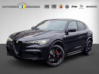 Nero vulcano, metallic) (schwarz Neu 2025 Alfa Romeo Stelvio Quadrifoglio SUV | 92.990 € (Teuer)