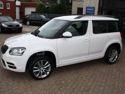 Gebraucht Skoda Yeti Active 110 PS (80 kW) 2015 Weiß SUV