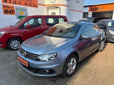 Gebraucht VW Eos Basis 122 PS (89 kW) 2012 Blau Cabrio