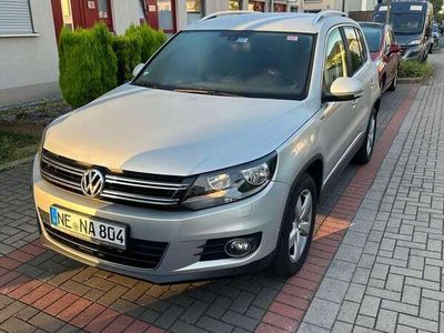 gebraucht VW Tiguan 1.4 TSI BlueMotion Technology Lounge Sport & Style