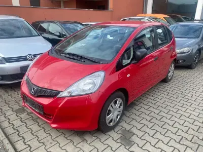 Gebraucht Honda Jazz 90 PS (66 kW) 2013 Rot Kleinwagen