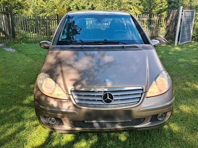Mercedes A200