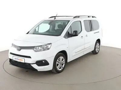Gebraucht Toyota Proace Verso City 131 PS (96 kW) 2023 Weiß Kombi