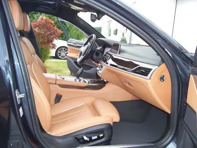Gebraucht BMW 740 Performance 320 PS (235 kW) 2019 Grau Limousine