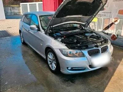 Gebraucht BMW 320 184 PS (135 kW) 2012 Silber Kombi