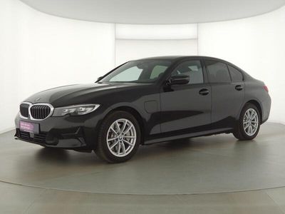 gebraucht BMW 330e xDrive Advantage