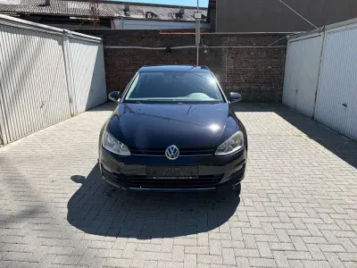 Second-hand VW Golf VII Cup 90 CP (66 kW) 2015 Negru Berlinǎ