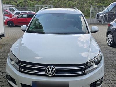 Usado VW Tiguan Sportline 110 HP (80 kW) 2014 Branco SUV