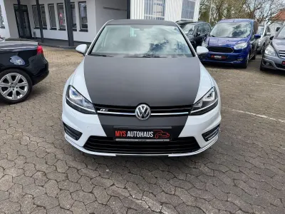 Gebraucht VW Golf VII 125 PS (91 kW) 2015 Weiß Limousine