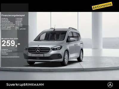 Gebraucht Mercedes T180 Progressive 131 PS (96 kW) 2026 Silber Van / Kleinbus